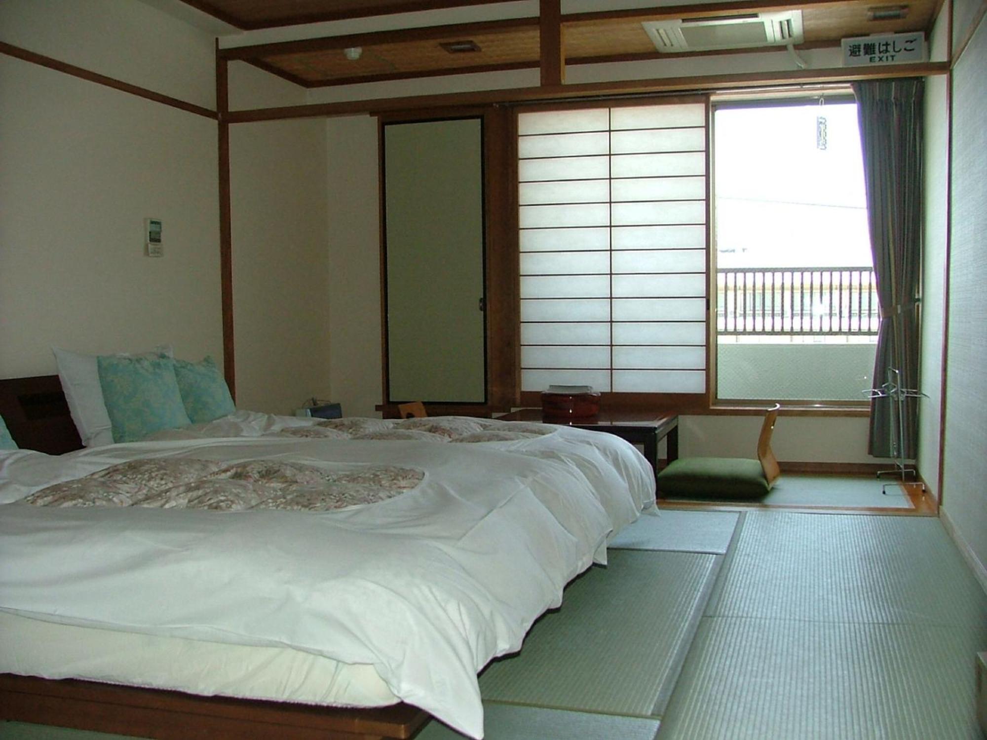 Miyajima Hotel New Kotobuki Hatsukaichi Ngoại thất bức ảnh