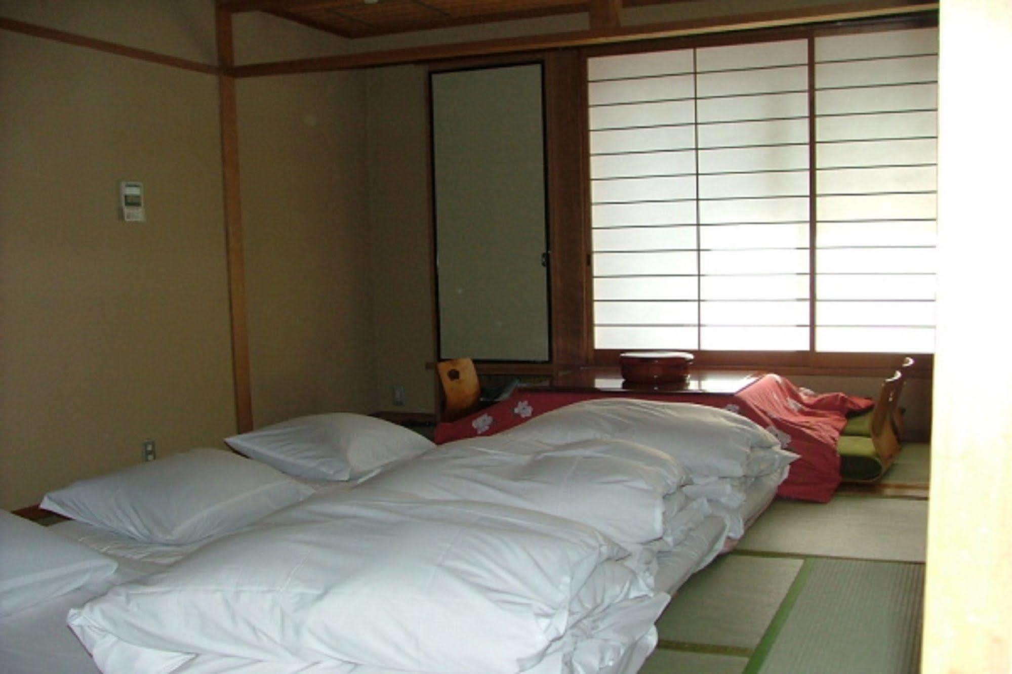 Miyajima Hotel New Kotobuki Hatsukaichi Ngoại thất bức ảnh